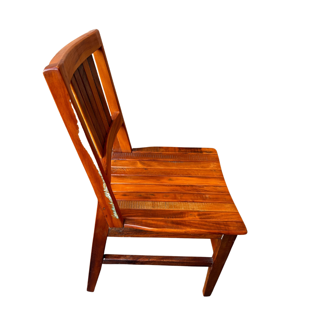 Cadeira Ana Maria de madeira rústica demolição